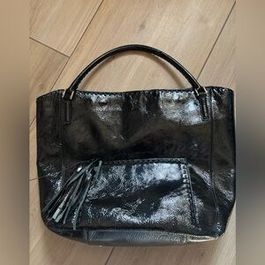 Anya Hindmarch Tassel Tote Bag Black patent leather